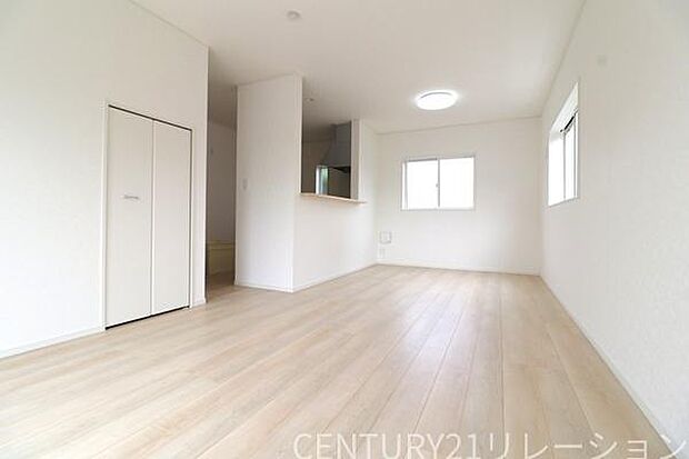 明るいリビングです。