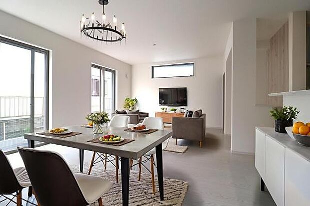 本画像はCGで作成しており、実際に現地に家具は置かれておりません。また価格に家具は含まれておりません。