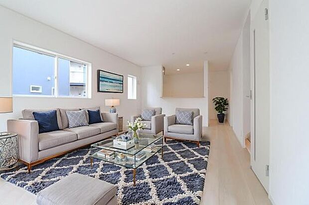 本画像はＣＧで作成しており、実際に現地に家具は置かれておりません。また価格に家具は含まれておりません。