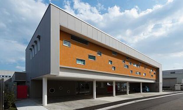 綾瀬いずみ保育園まで314m