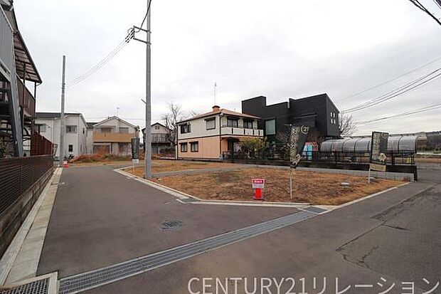 車通りの少ない住宅街です