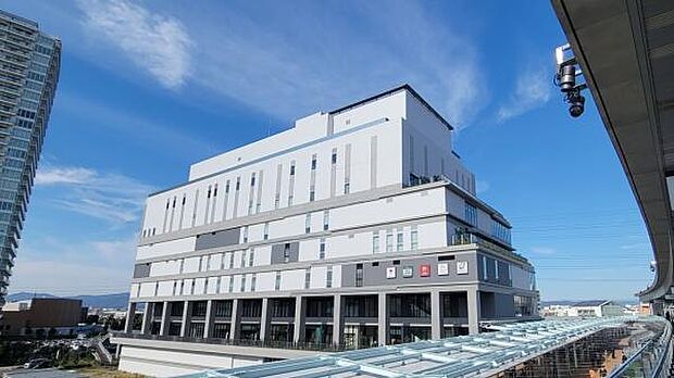 ビナガーデンズパーチ(医療複合施設)まで2190m