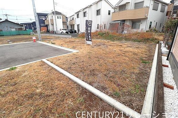 カースペース2台分の駐車が可能です