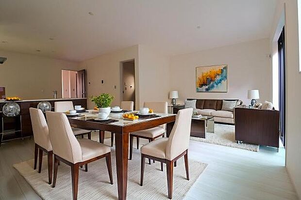 本画像はＣＧで作成しており、実際に現地に家具は置かれておりません。また価格に家具は含まれておりません。