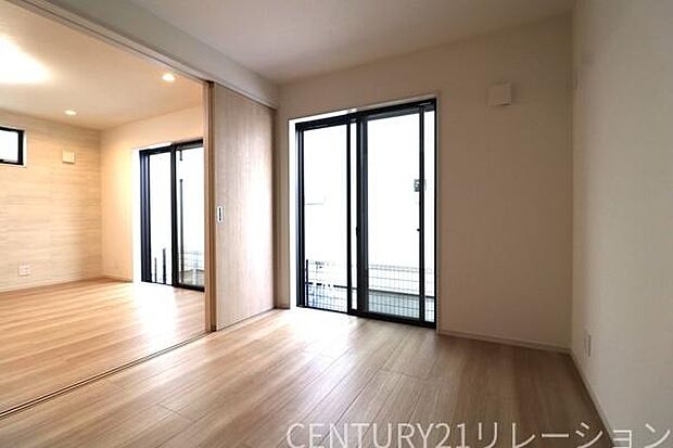 明るい洋室です。