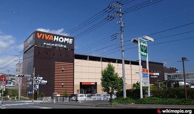 綾瀬タウンヒルズショッピングセンターまで2016m