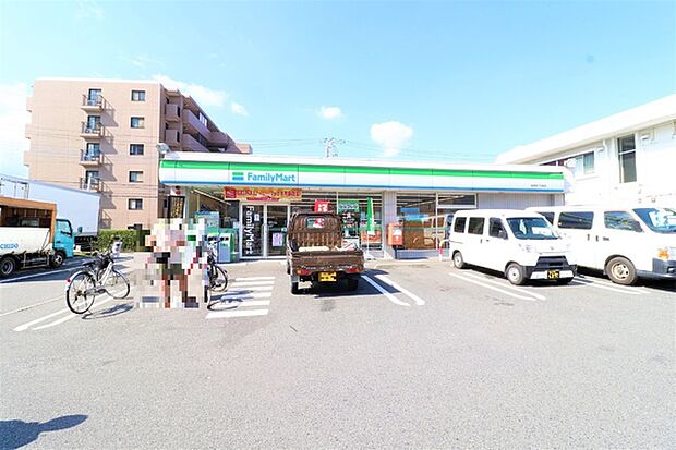 ファミリーマート海老名下今泉店まで523m