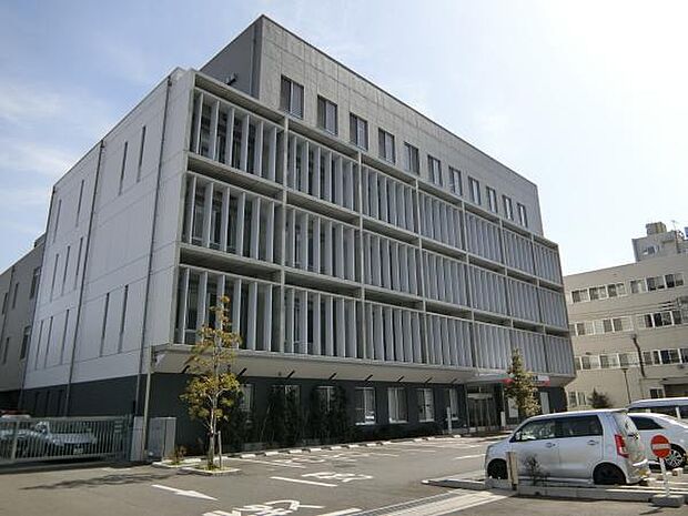 神奈川県警察厚木警察署まで551m