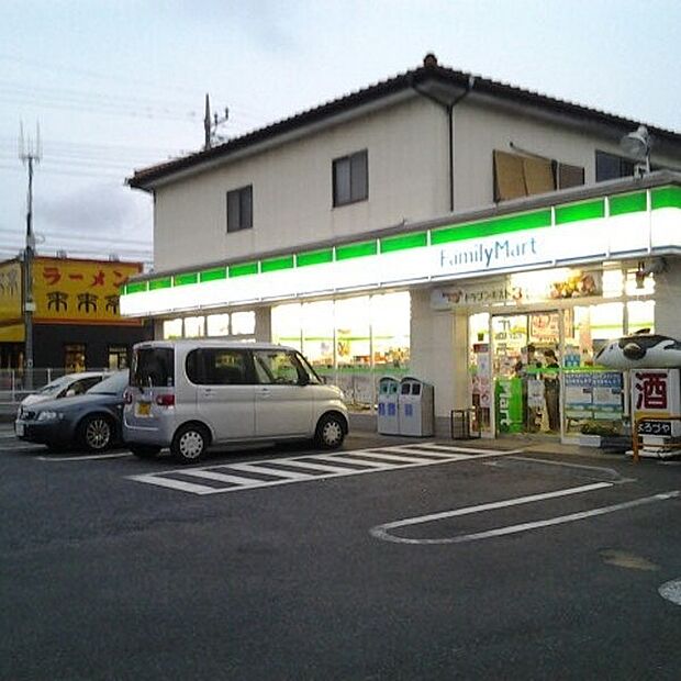 ファミリーマート座間郵便局前店まで716m