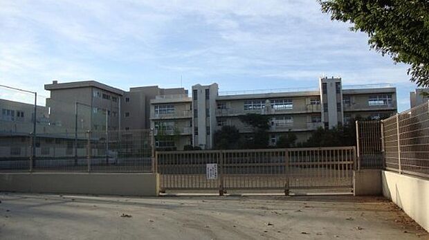 相模原市立相武台小学校まで1007m