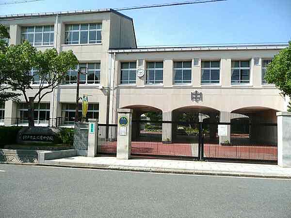 神戸市立広陵中学校まで685m、神戸市立広陵中学校