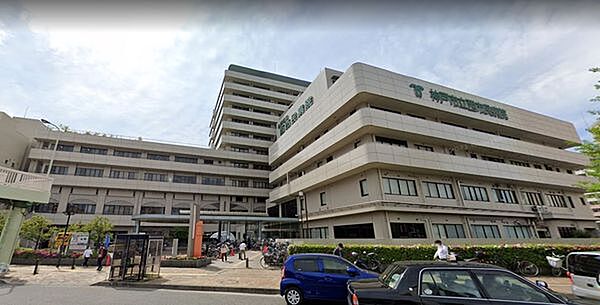 神戸市立医療センター西市民病院まで596m
