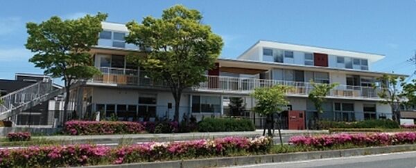 幼保認定こども園・キッズキャンパスまで852m、幼保認定こども園・キッズキャンパス