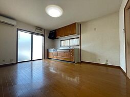 大阪市鶴見区横堤4丁目　中古戸建 4LDKのリビング/ダイニング