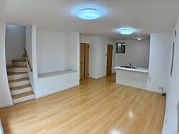 大阪市東成区深江南3丁目　中古戸建 4LDKのリビング/ダイニング