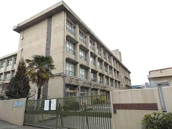 摂津市立鳥飼東小学校まで198m