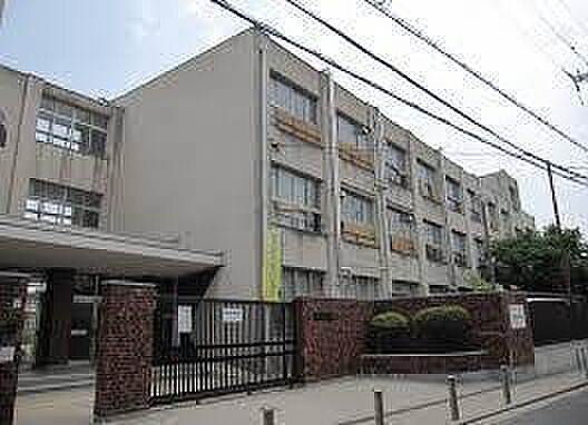 大阪市立大桐中学校まで760m