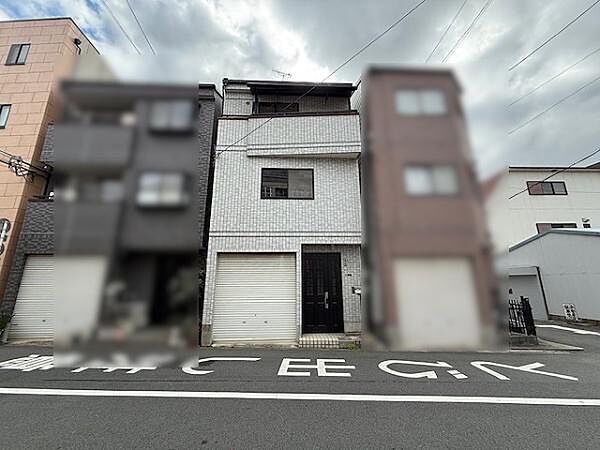 外観：327002341207