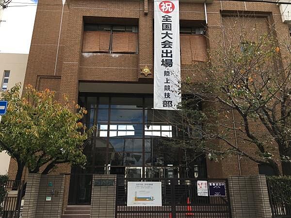 大阪市立高倉中学校まで684m