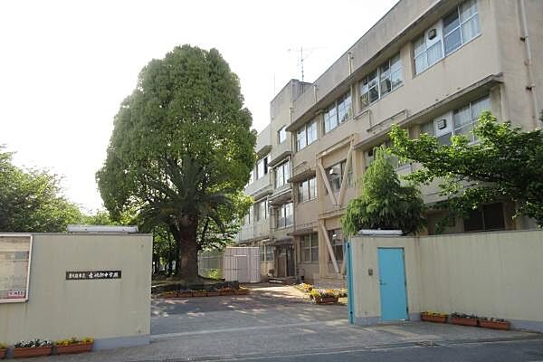 東大阪市立意岐部中学校まで260m