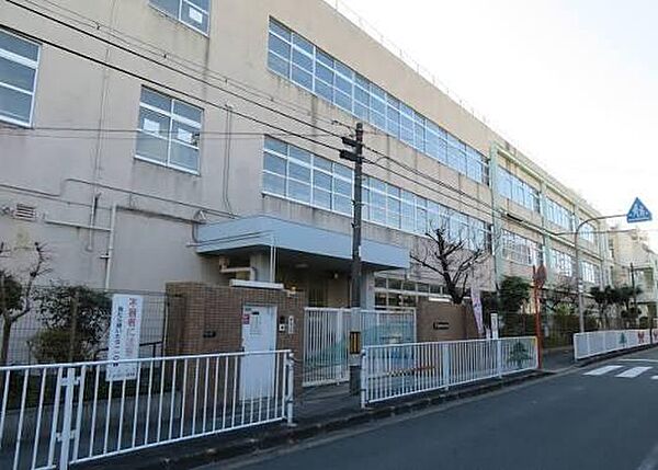 東大阪市立高井田東小学校まで1003m