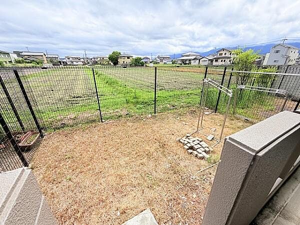 専用庭付き！ガーデニングも楽しめます。