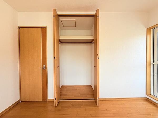 子供部屋　収納
