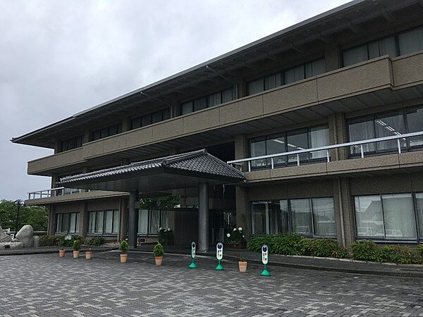 田原本町役場まで449m