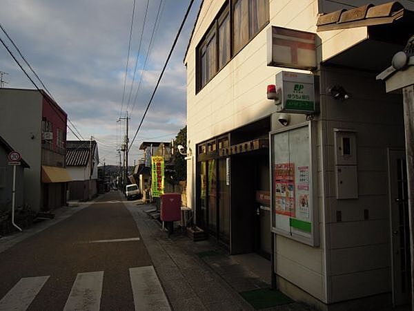 高取土佐郵便局まで1262m