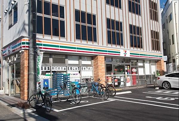 セブンイレブン世田谷日体大前店まで249m