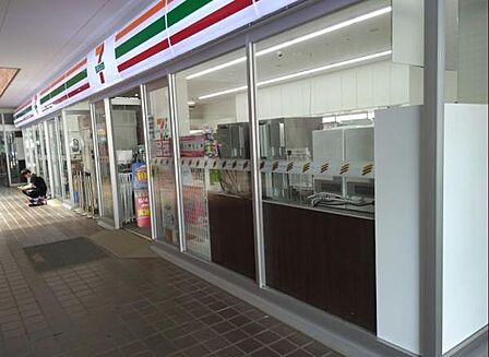 セブンイレブンAIM東京農業大学店まで202m