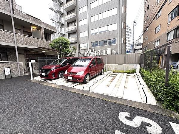 駐車場：空要確認