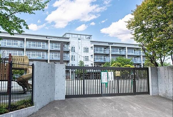 世田谷区立船橋小学校まで500m
