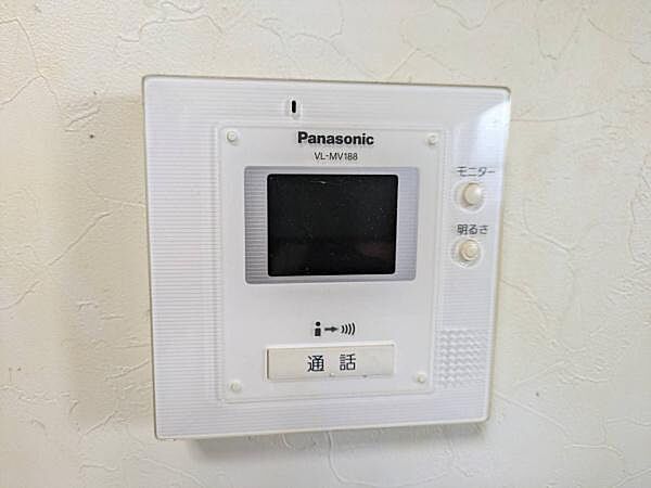 防犯に役立つTVモニター付インターフォン！
