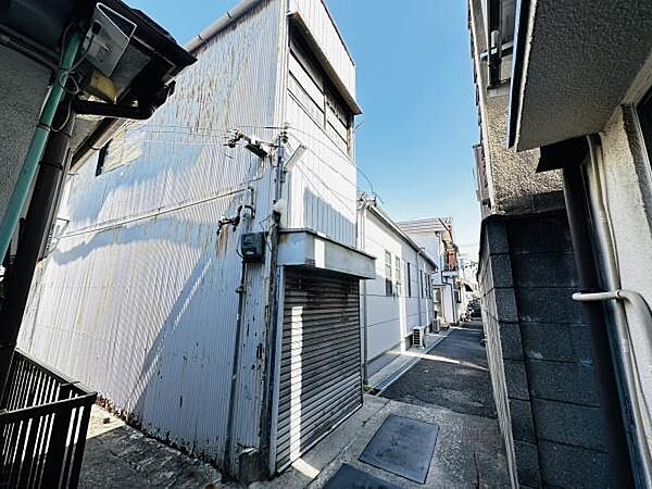 外観：327001685904