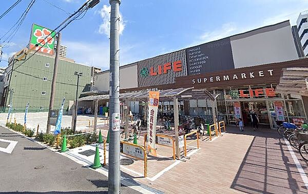 ライフ空堀店まで303m