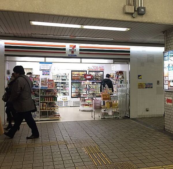 セブンイレブンキヨスクJR天満駅改札口店まで82m