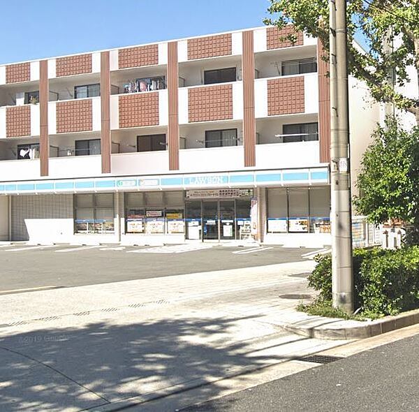 ローソン玉川三丁目店まで354m