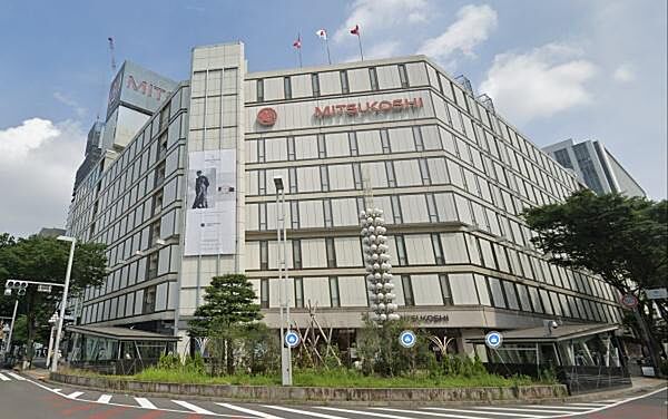 名古屋三越栄店まで957m