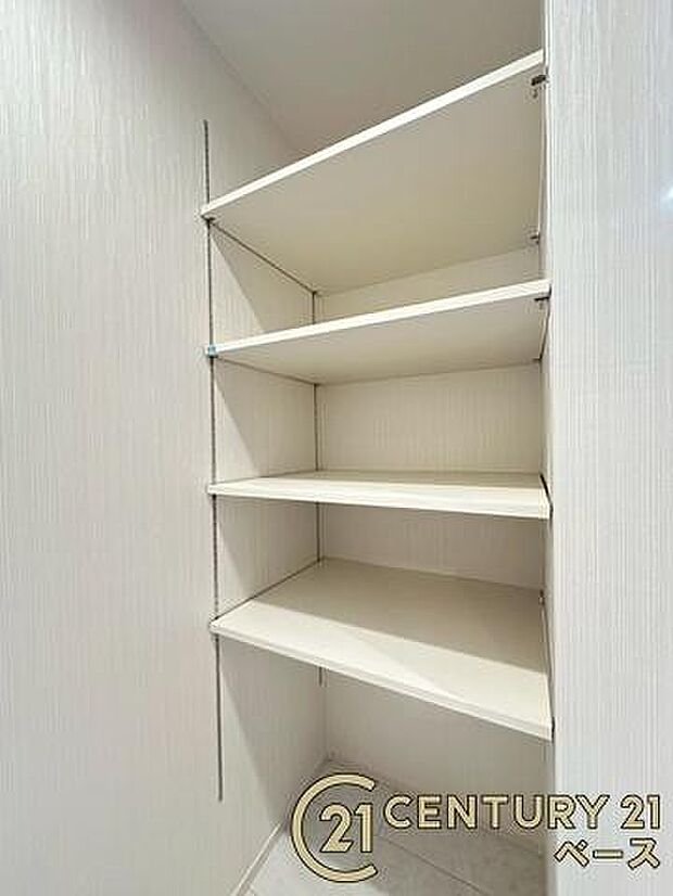 ■現地撮影写真■あると嬉しい便利な洗面室の収納!