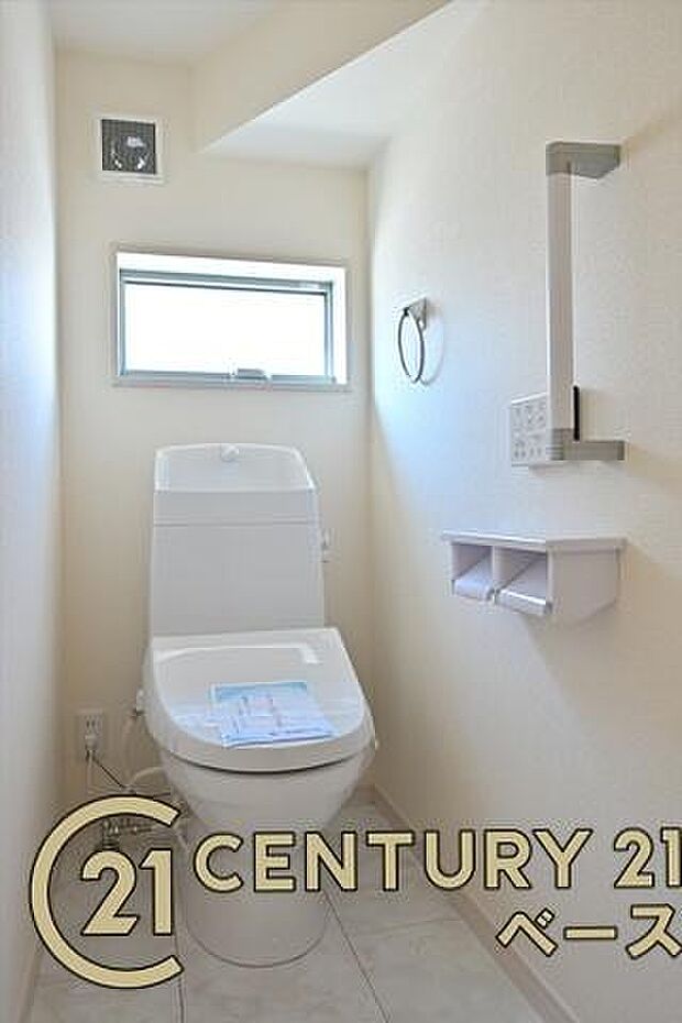 ■現地撮影写真■ウォシュレット付きです!