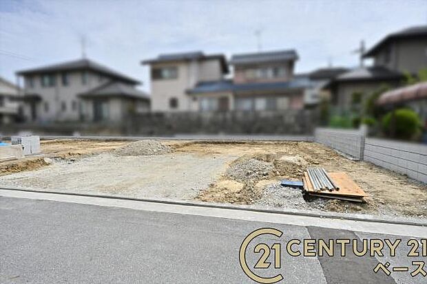 ■現地撮影写真■敷地面積48坪以上と広々開放的！