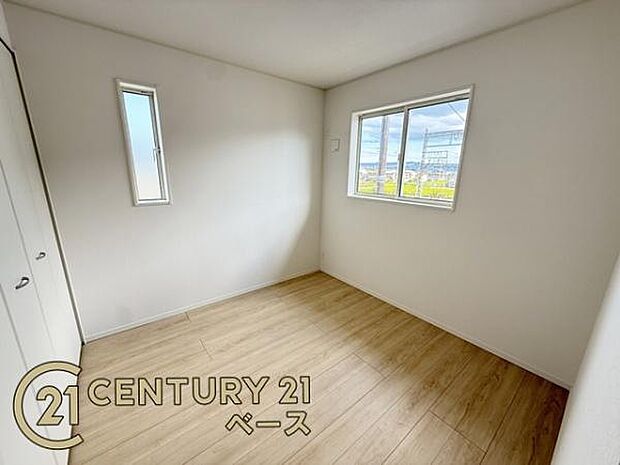 ■現地撮影写真■日当たりのよい明るい雰囲気のお部屋!