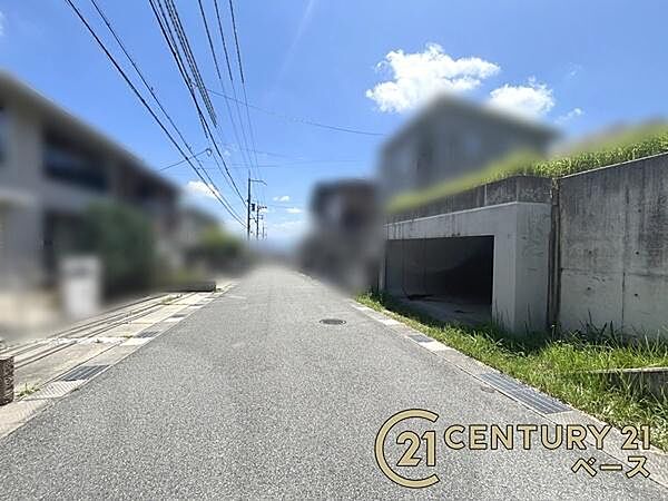 ■現地撮影写真■閑静な住宅地で穏やかな暮らしをスタート！