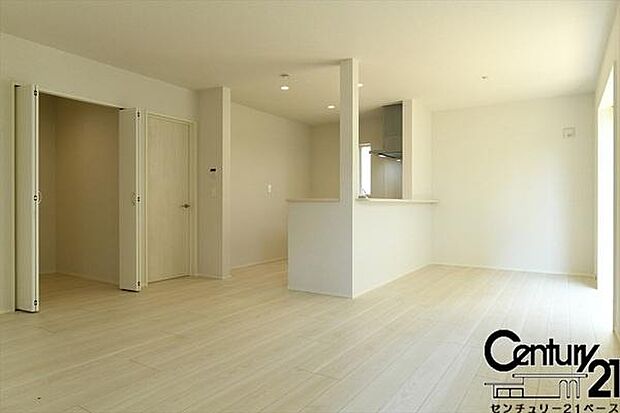 ■家計と環境に優しい!一部窓には断熱性・保温性に優れたペアガラスを使用しています!■