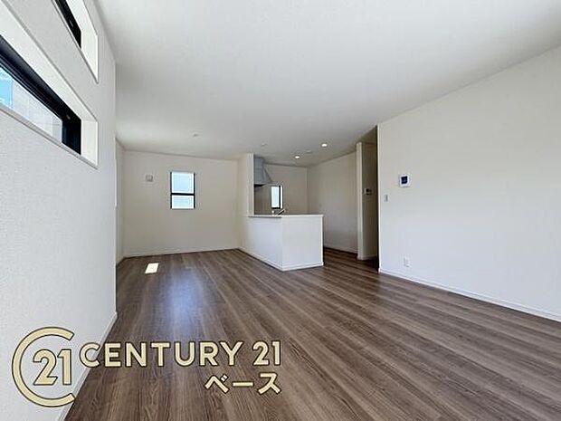 ■ペアガラス使用で結露の心配もありません!■