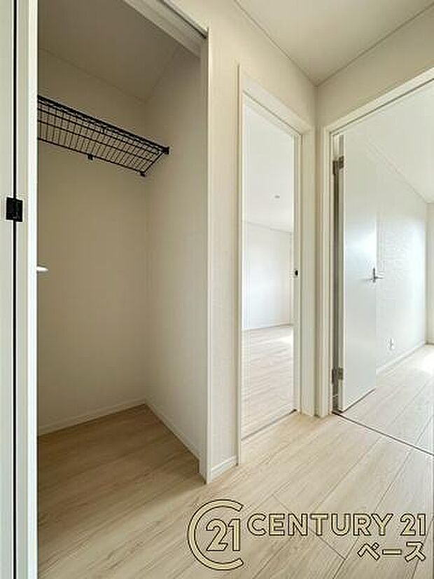 ■現地撮影写真■こちらは2階廊下部分です!