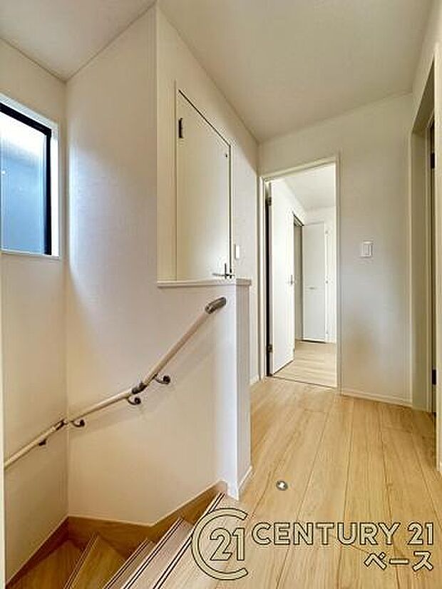 ■現地撮影写真■こちらは2階廊下部分です!