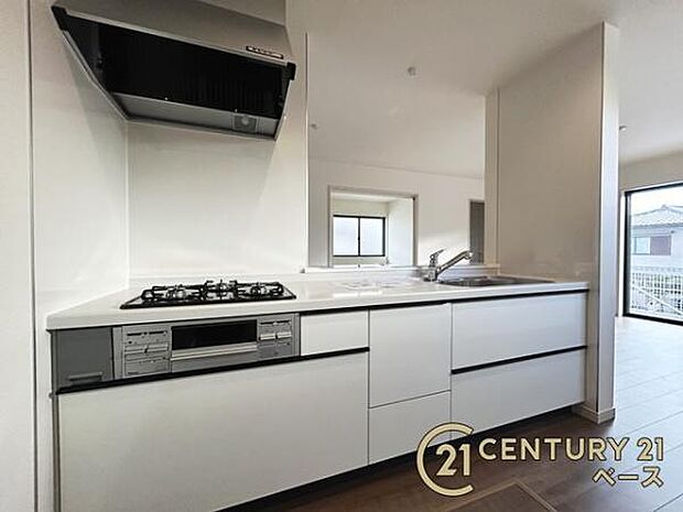 ■収納力と使いやすさを追求したシステムキッチンです！■