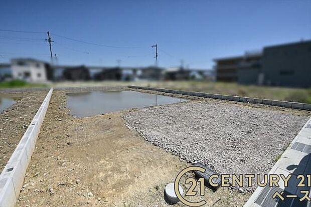 ■現地撮影写真■こちらは3号棟です！■耐震等級3の地震に強安心の邸宅！雨で汚れを洗い流してくれるセルフクリーニング機能付き外壁！お気軽にお問い合わせください！■